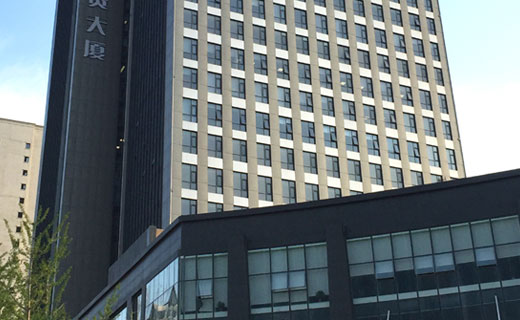 遮陽型在線Low-E節能玻璃 (SC60，SC70)